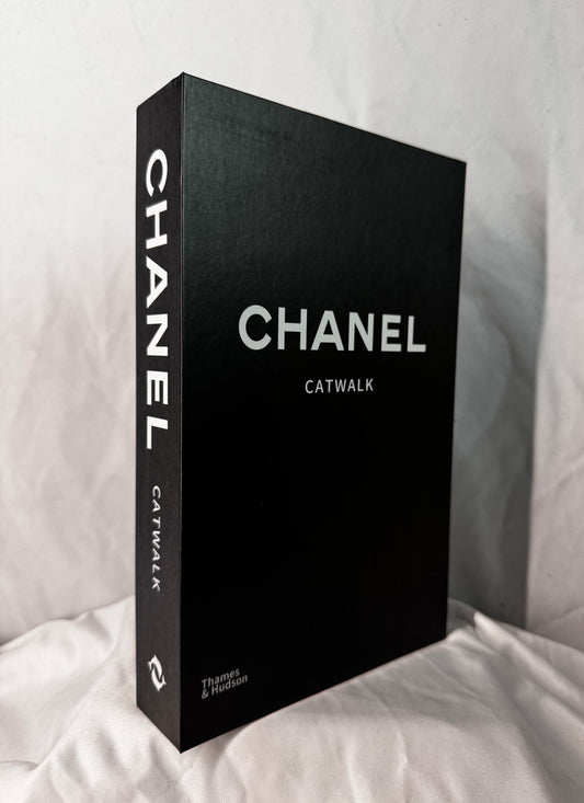 Aufklappbares Hardcover no. 5