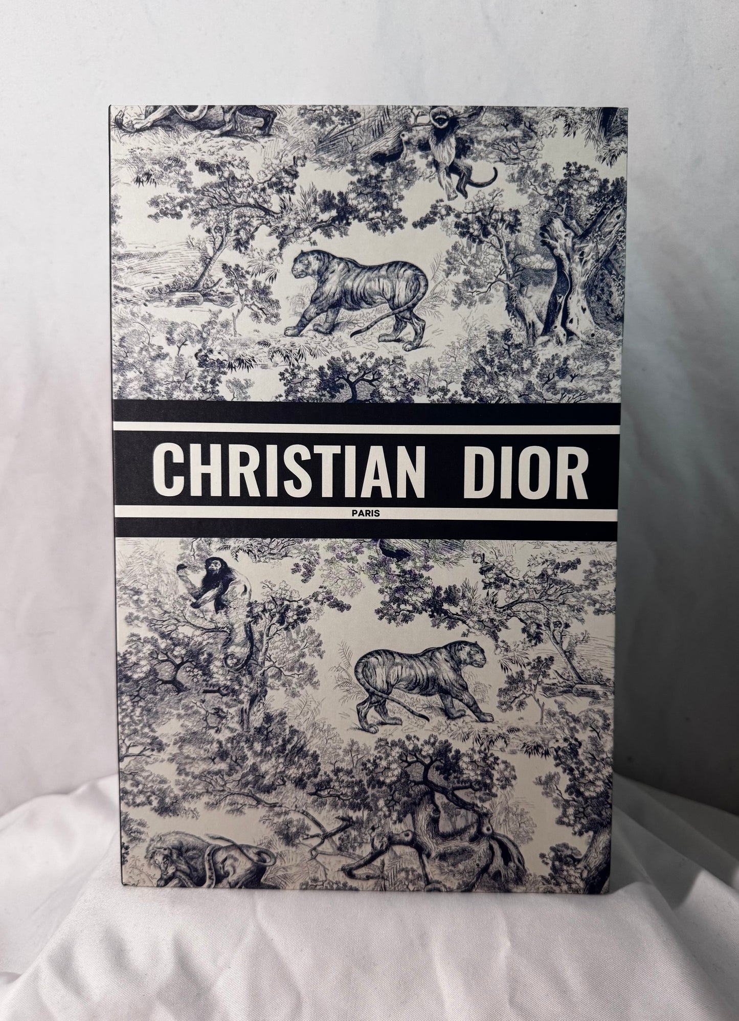 Aufklappbares Hardcover no. 8